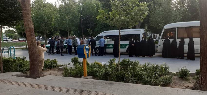 دلیر